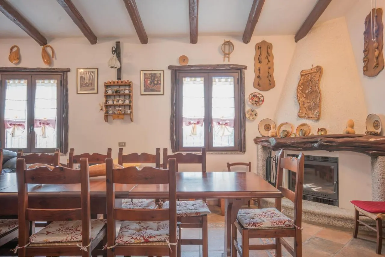 Villa Delle Dalie, Solanas, Villasimius Solanas