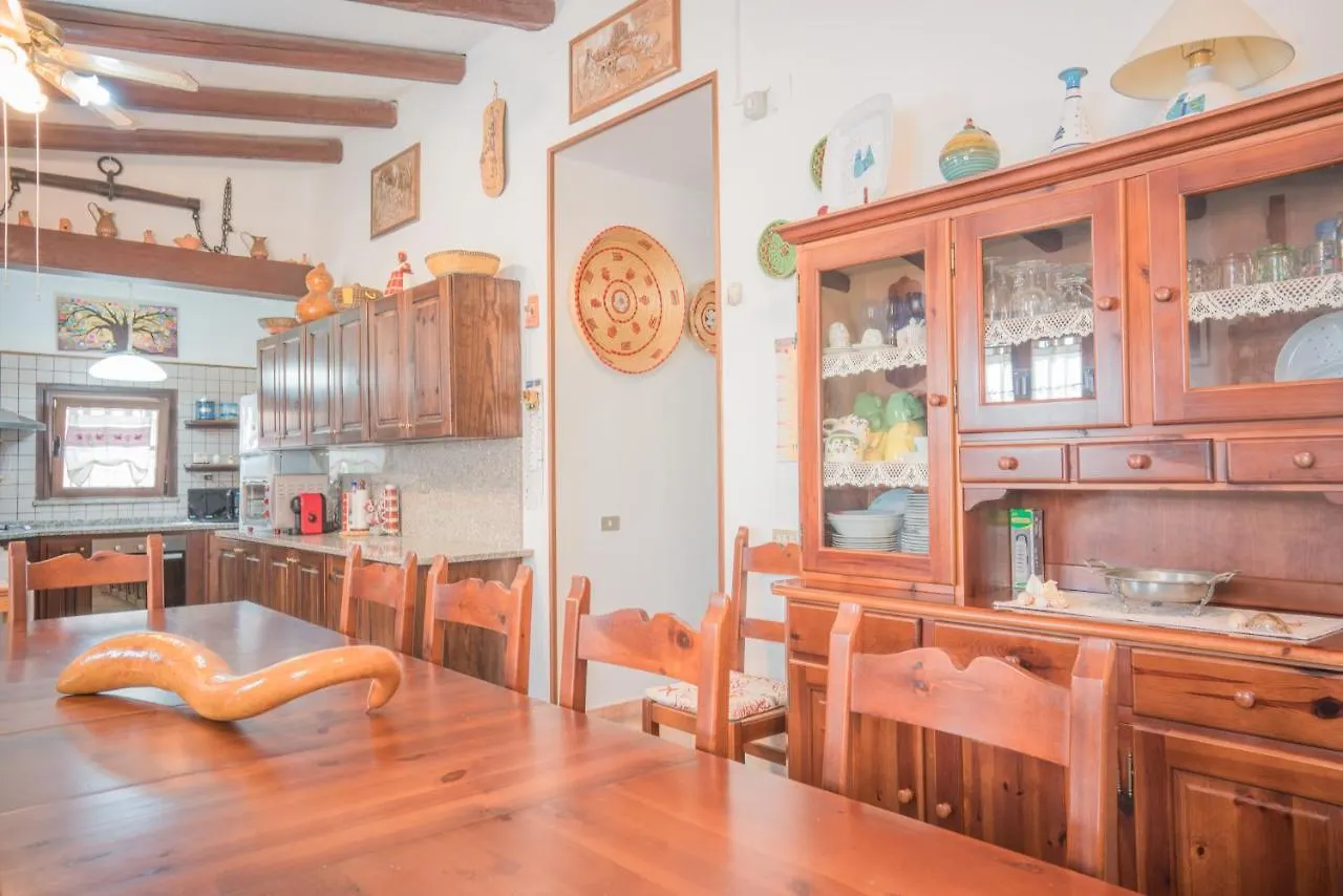 Villa Delle Dalie, Solanas, Villasimius Solanas  0*, Solanas (Cagliari)